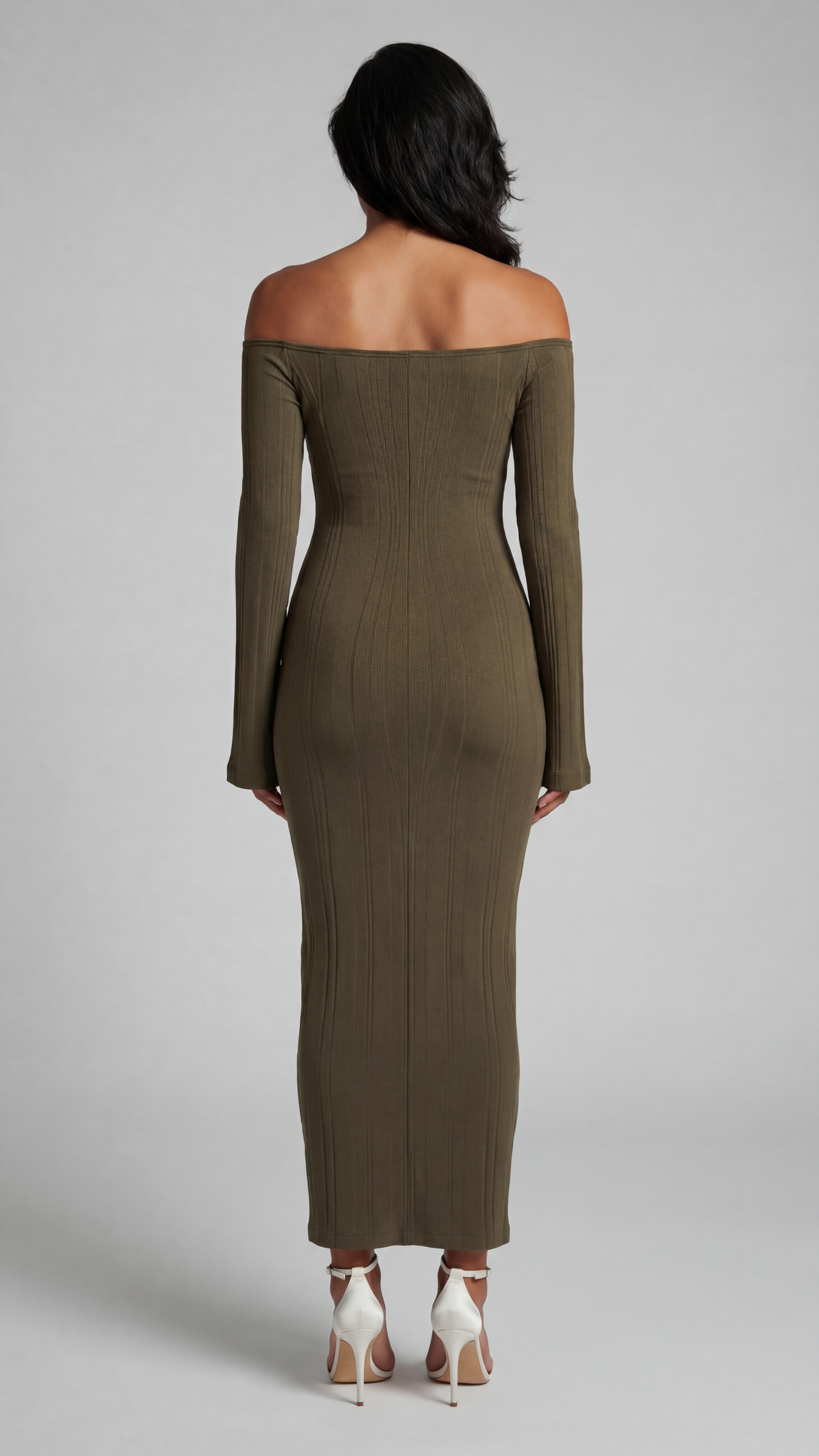 Schulterfreies Maxikleid