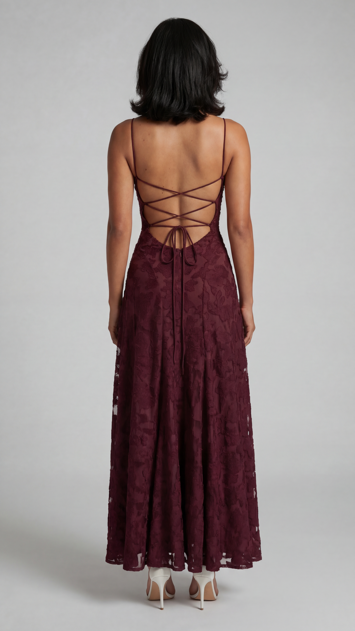 Rückenfreies Schnürkleid